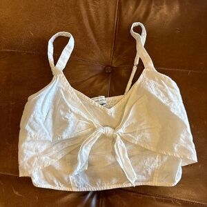 Abercrombie & Fitch white front tie cropped top